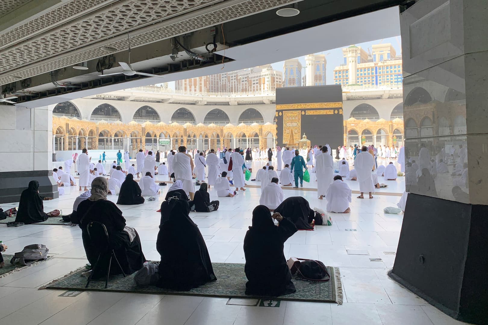 10 Nights 4 Star November Women Only Umrah Package