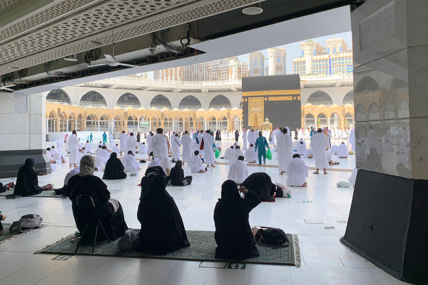 10 Nights 4 Star November Women Only Umrah Package