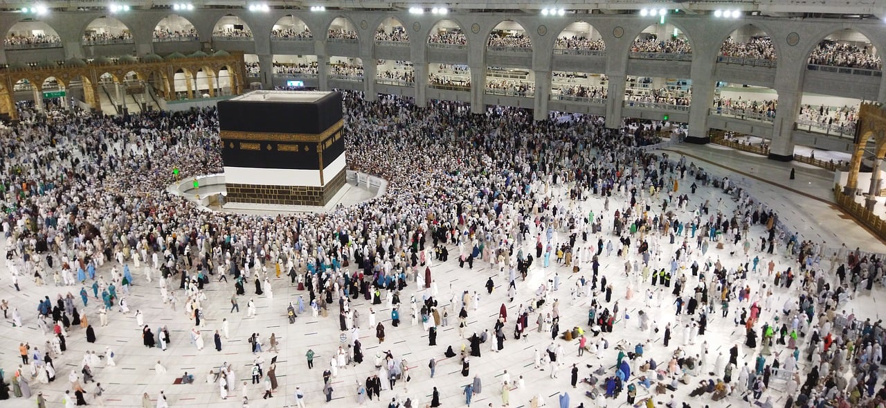 9 Nights 4 Star Umrah Package