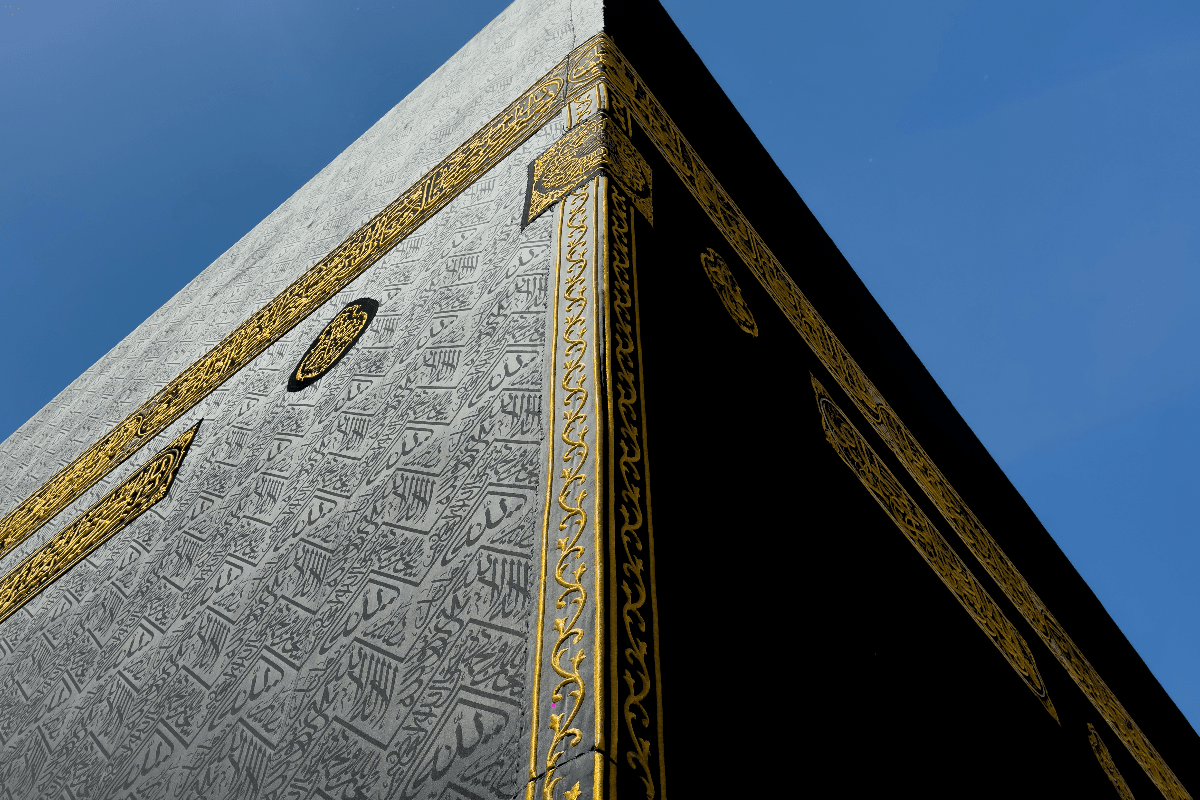 7 Nights 3 Star March Umrah Package